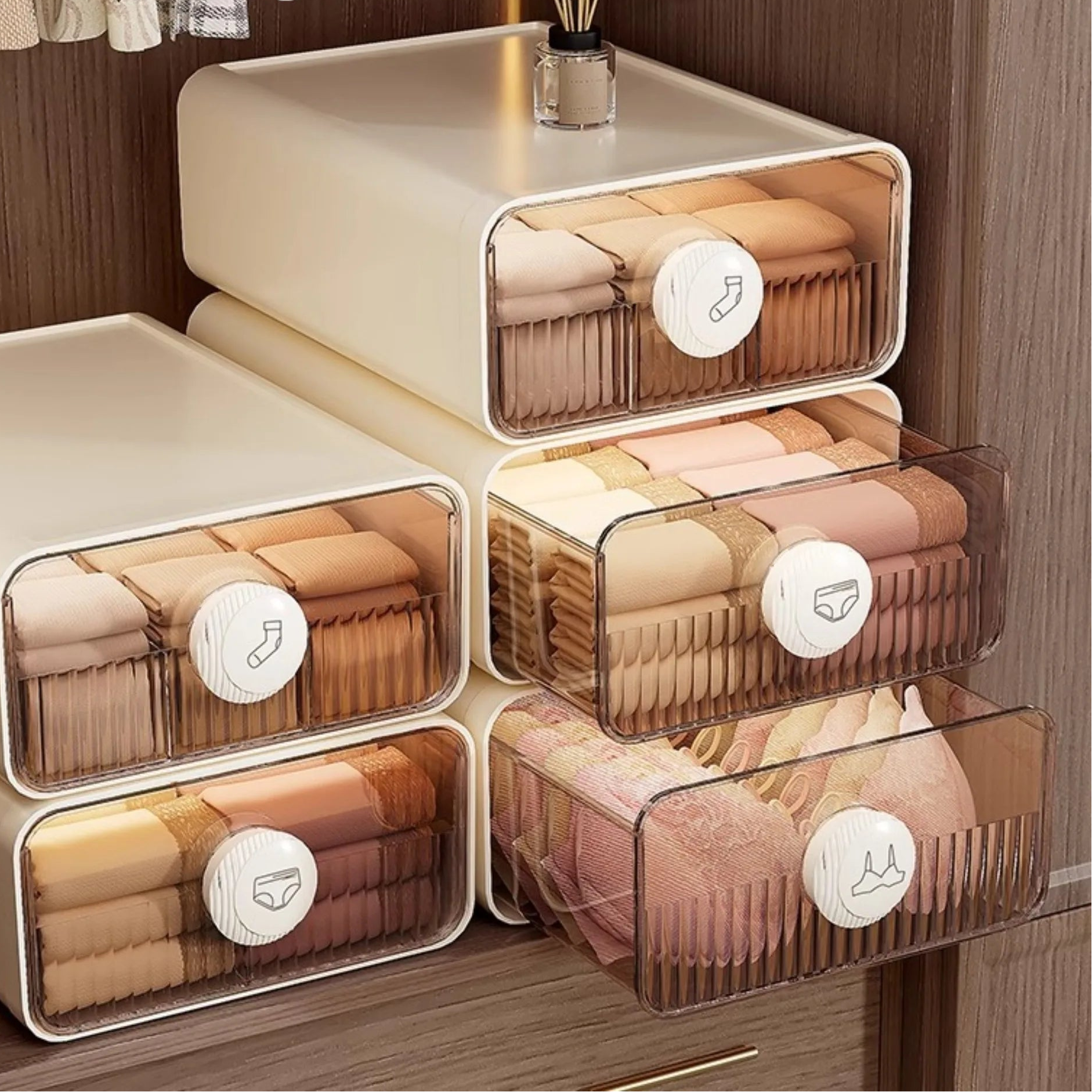Expandable Underwear & Sock Organizer Drawer – Transparent Dustproof Storage Box with Dividers